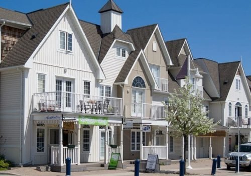 Nautical_Village_Blossoms